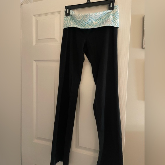 PINK Victoria's Secret Pants - Victorias Secret PINK Yoga Pants